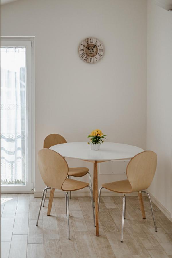 מנרבה דל גארדה Minerva Holiday Home מראה חיצוני תמונה